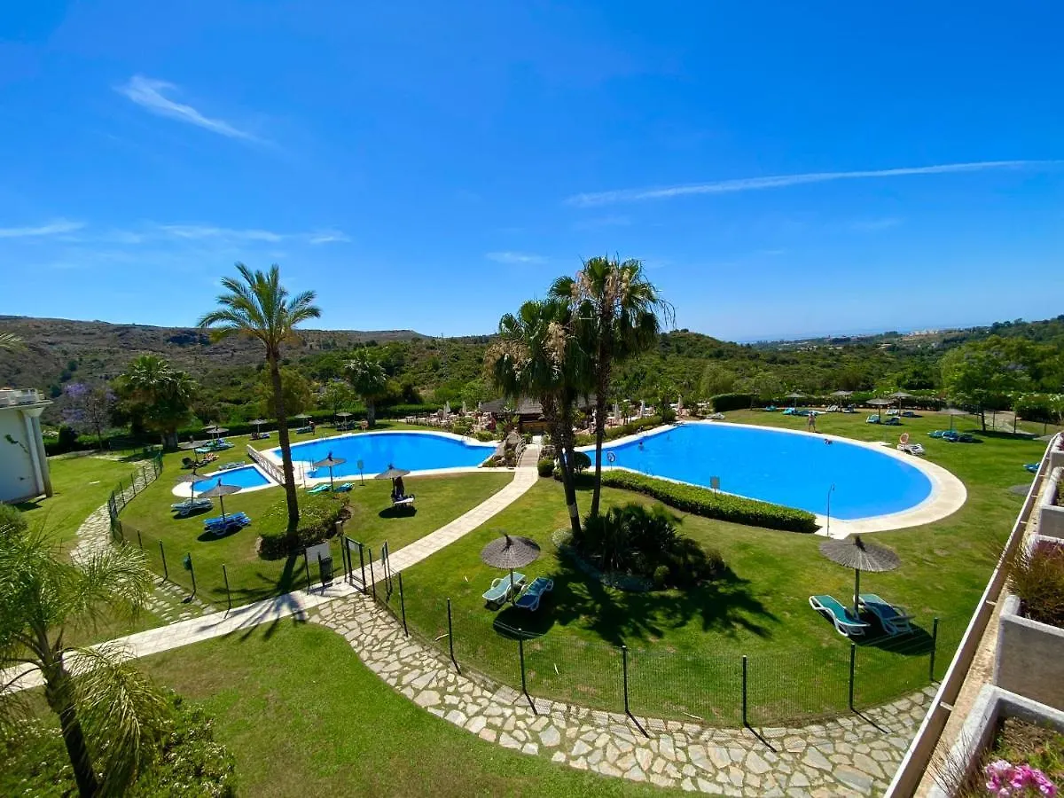 Apartment Design Cerca Puerto Banus Y Marbella Estepona 0*,  Spain